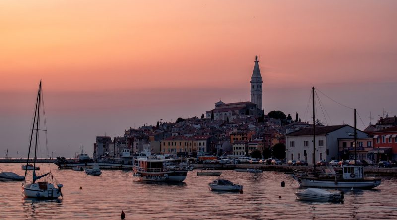 Rovinj Sunset Croatia Istria Sea  - Kokaleinen / Pixabay